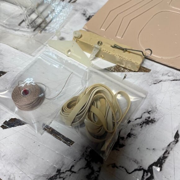 1/16 Junkers JU-87B Stuka Giant Scale Airplane Model Kit - Guillows 1002 PARTS - Picture 10 of 13